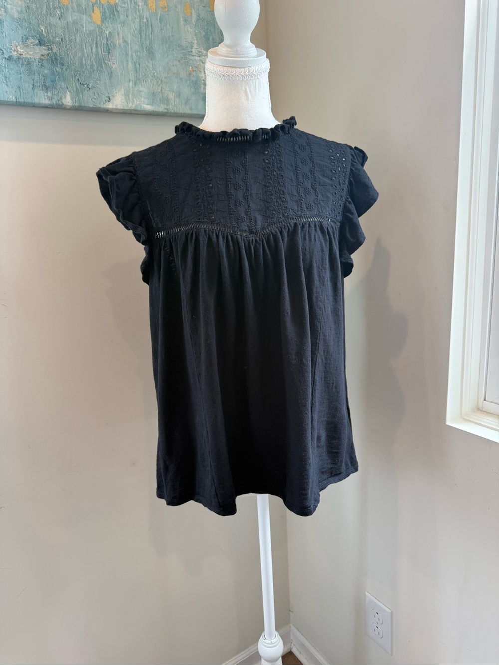 Eri+Ali Black Ruffled Yoke Eyelet Cap-Sleeve Blouse